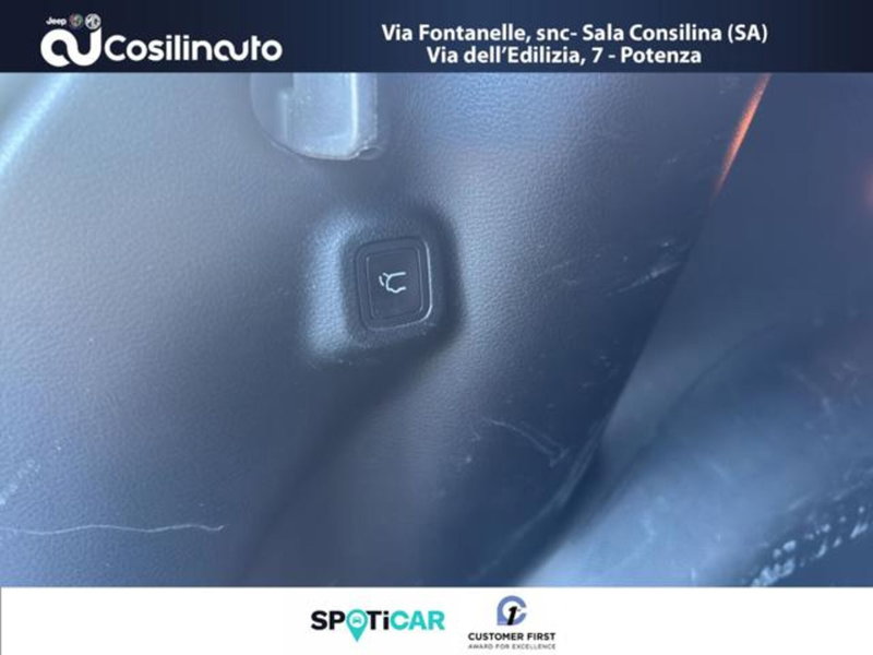Jeep Compass usata a Salerno (18)