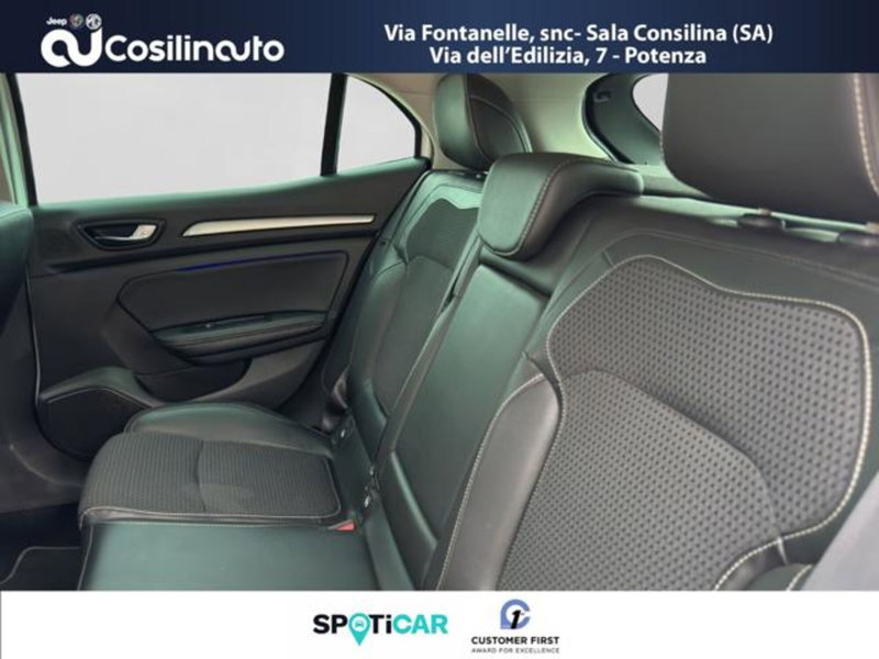 Renault Megane E-Tech Electric usata a Salerno (10)
