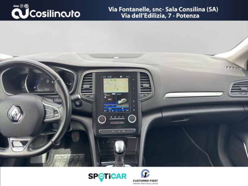 Renault Megane E-Tech Electric usata a Salerno (13)