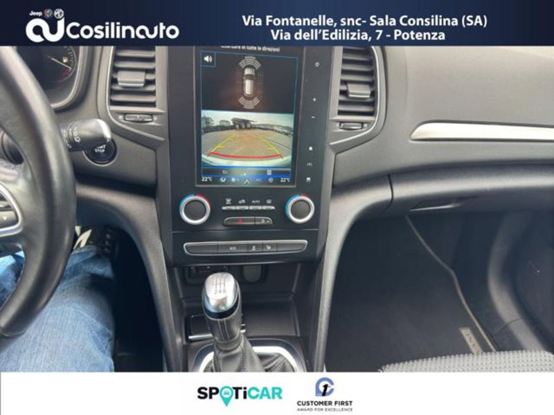 Renault Megane E-Tech Electric usata a Salerno (15)