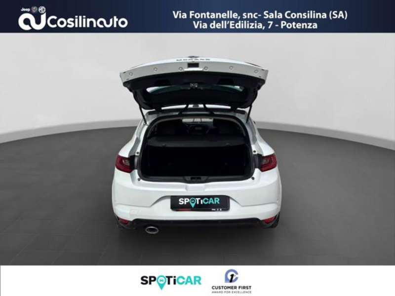 Renault Megane E-Tech Electric usata a Salerno (17)