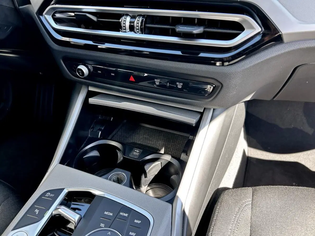 BMW Serie 3 Touring usata a Piacenza (15)