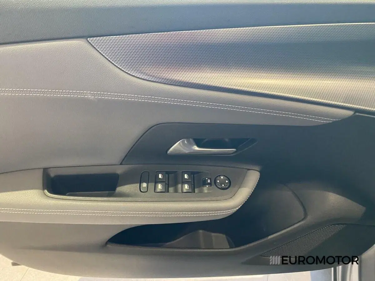 Opel Mokka usata a Bari (13)