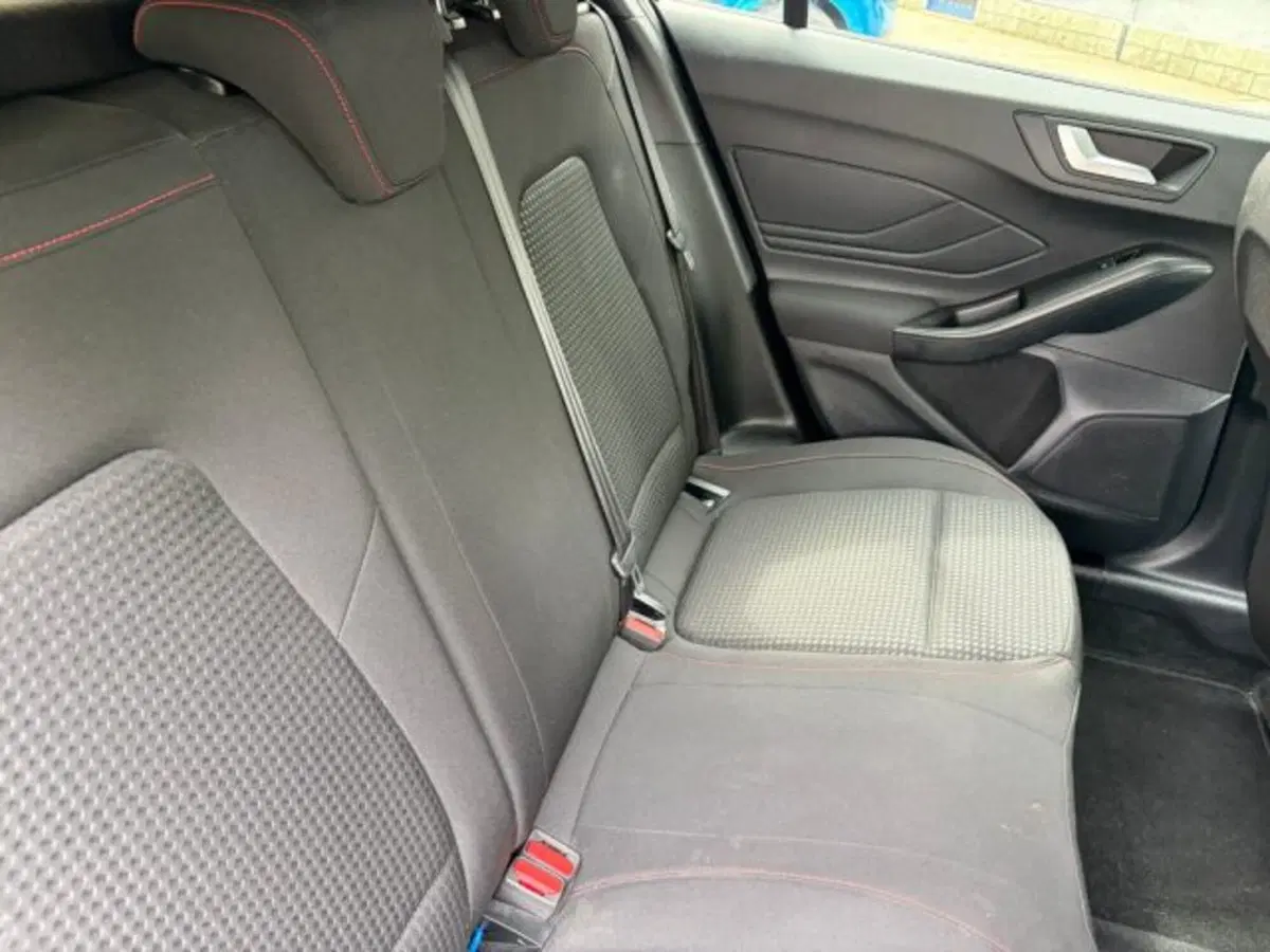 Ford Focus usata a Lodi (9)