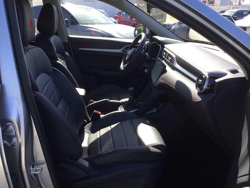 Mg ZS usata a Napoli (8)