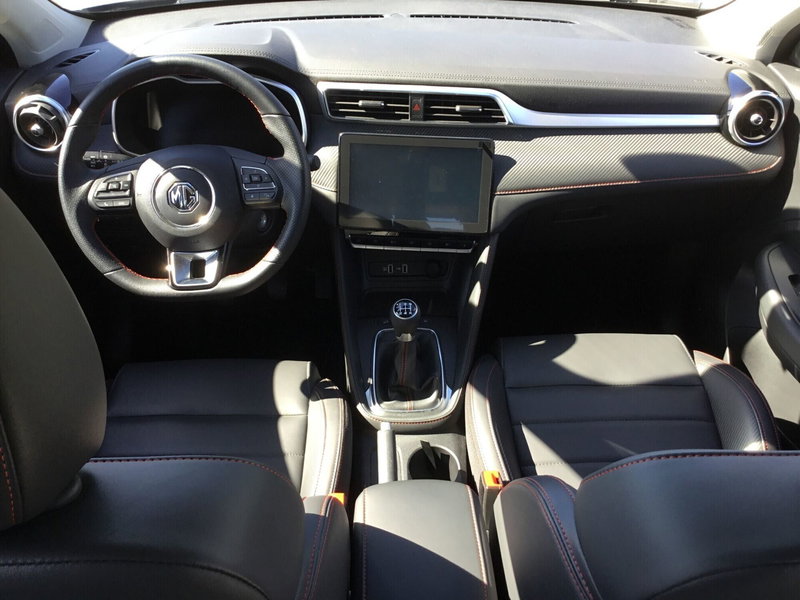 Mg ZS usata a Napoli (9)