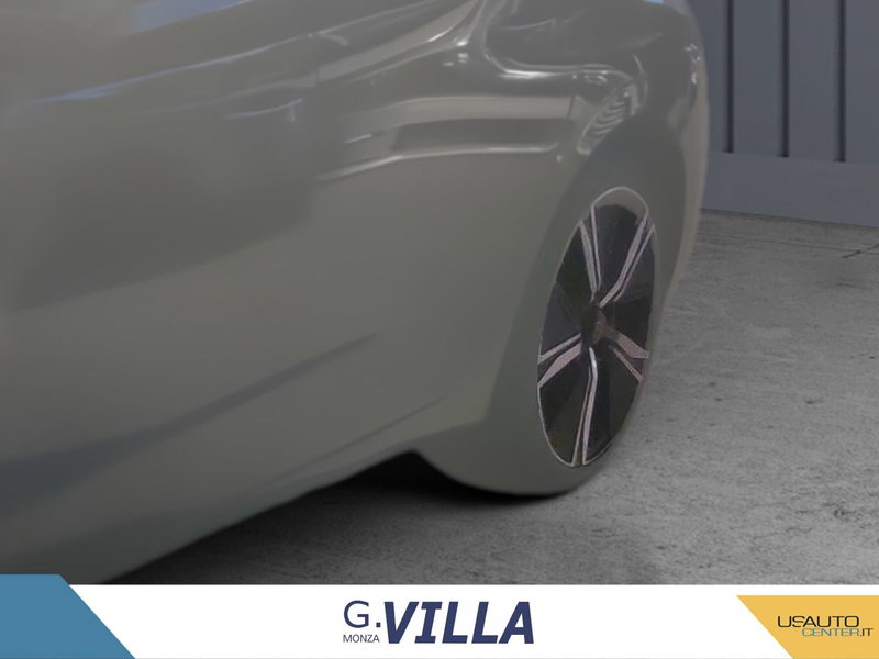 Peugeot 308 Tre Volumi usata a Milano (7)