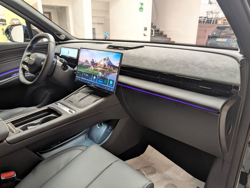 Omoda Omoda 7 SHS-P nuova a Teramo (12)