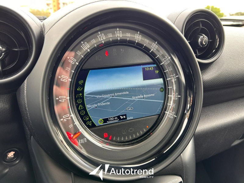 MINI Mini Countryman usata a Bari (11)