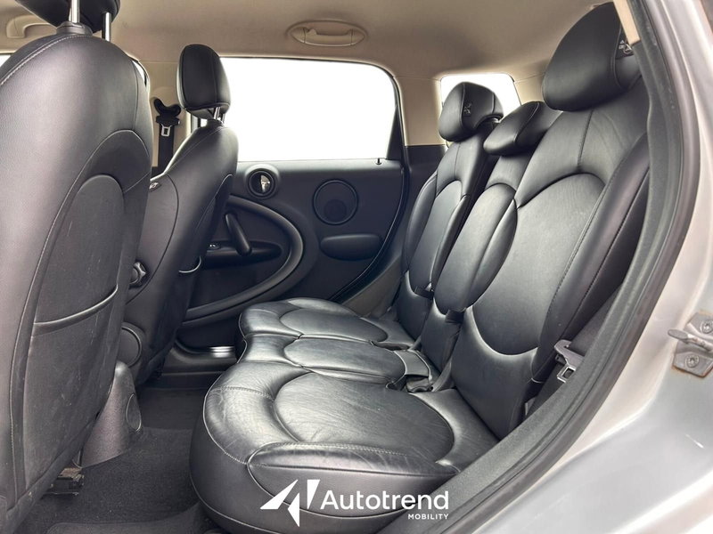 MINI Mini Countryman usata a Bari (13)