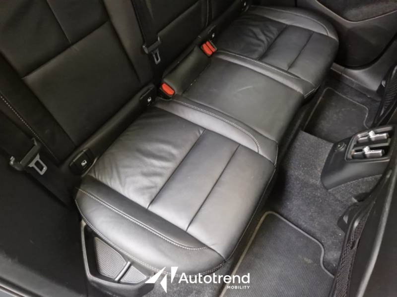 Volvo XC40 usata a Bari (11)