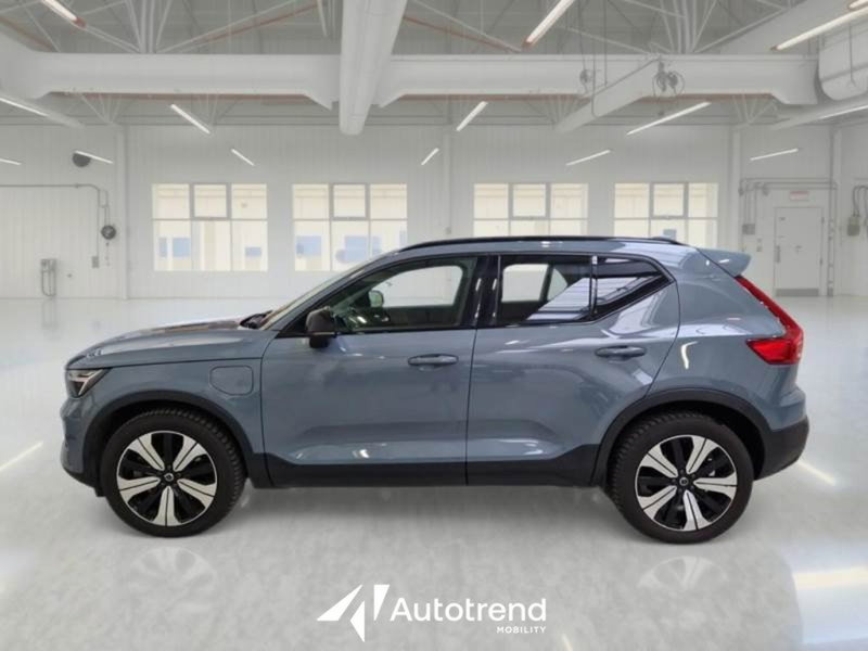 Volvo XC40 usata a Bari (4)