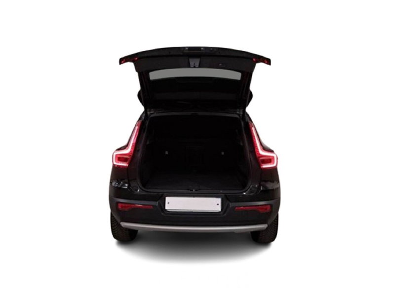 Volvo XC40 usata a Bari (18)