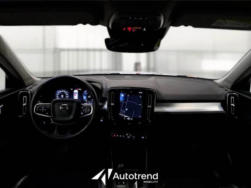 Volvo XC40 usata a Bari (19)