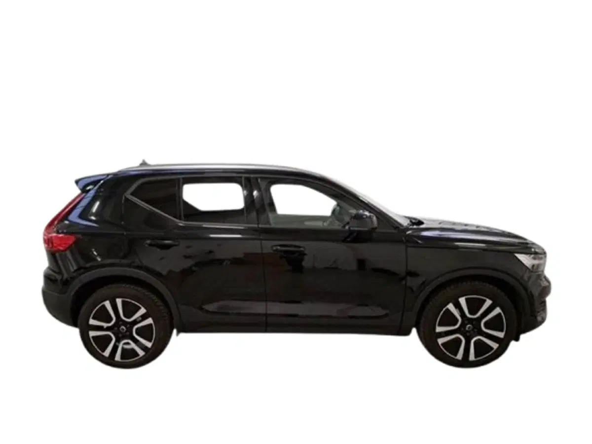 Volvo XC40 usata a Bari (5)