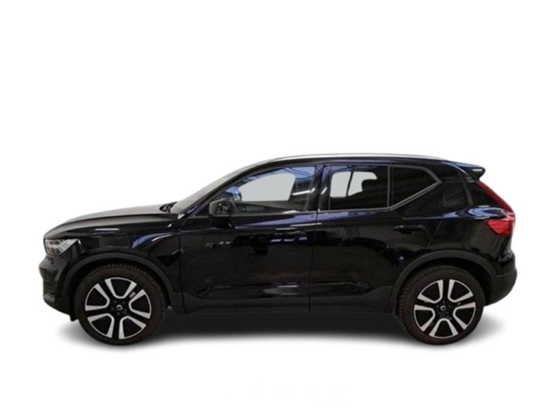 Volvo XC40 usata a Bari (6)
