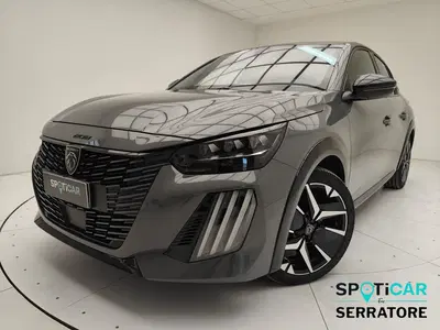 Peugeot 208 1.2 hybrid GT 145cv e-dcs 6 del 2025 usata a Erba