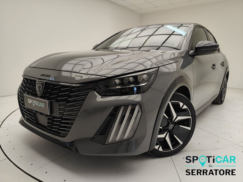 Peugeot 208 usata a Como