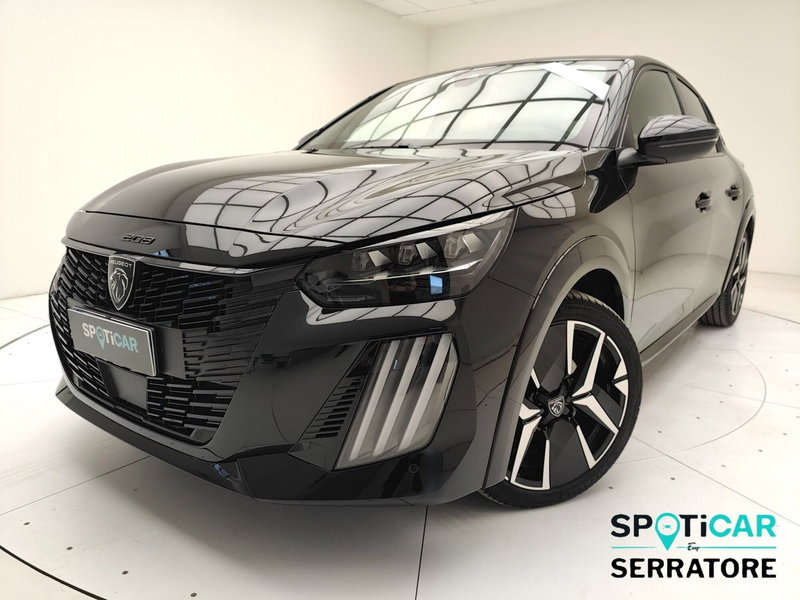 Peugeot 208 usata a Como