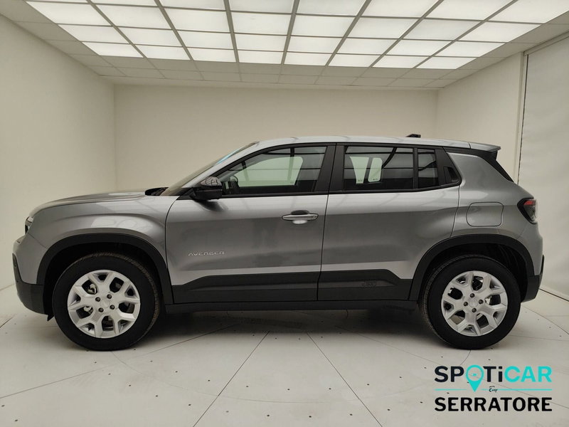 Jeep Avenger nuova a Como (19)