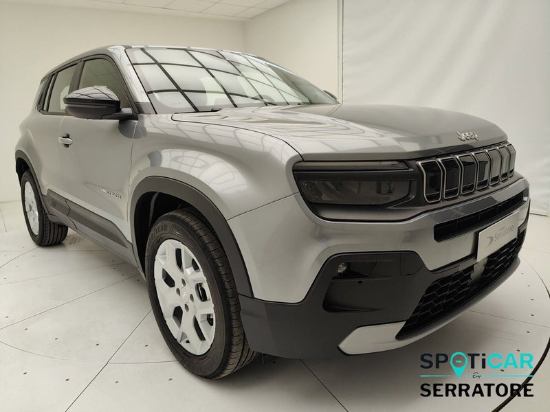 Jeep Avenger nuova a Como (3)