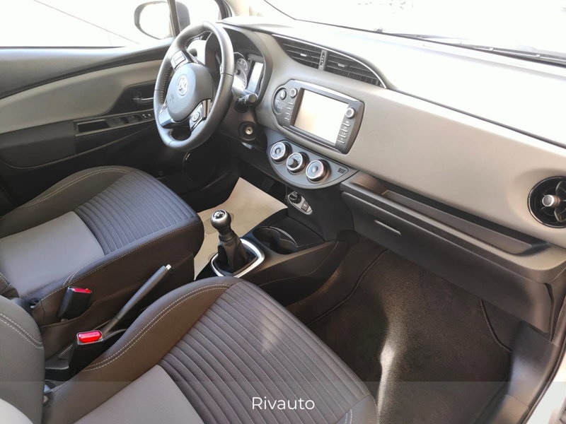 Toyota Yaris usata a Como (6)