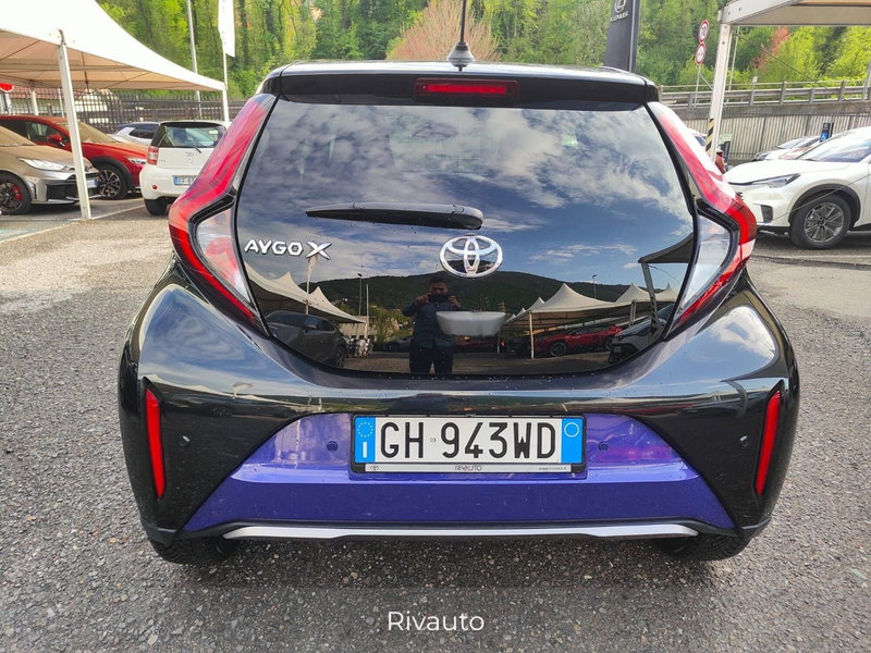 Toyota Aygo X usata a Como (4)