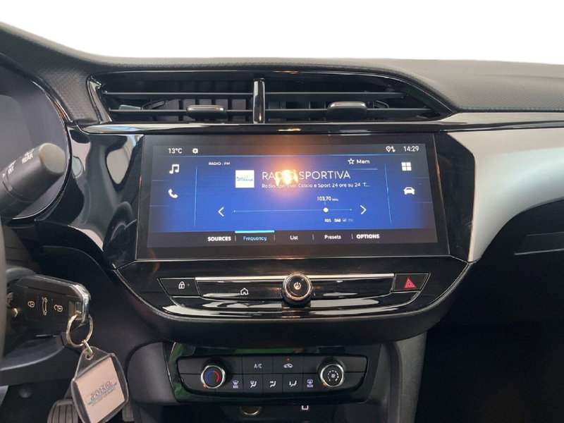 Opel Corsa usata a Torino (12)