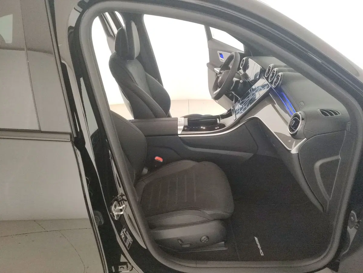 Mercedes-Benz GLC SUV nuova  (10)