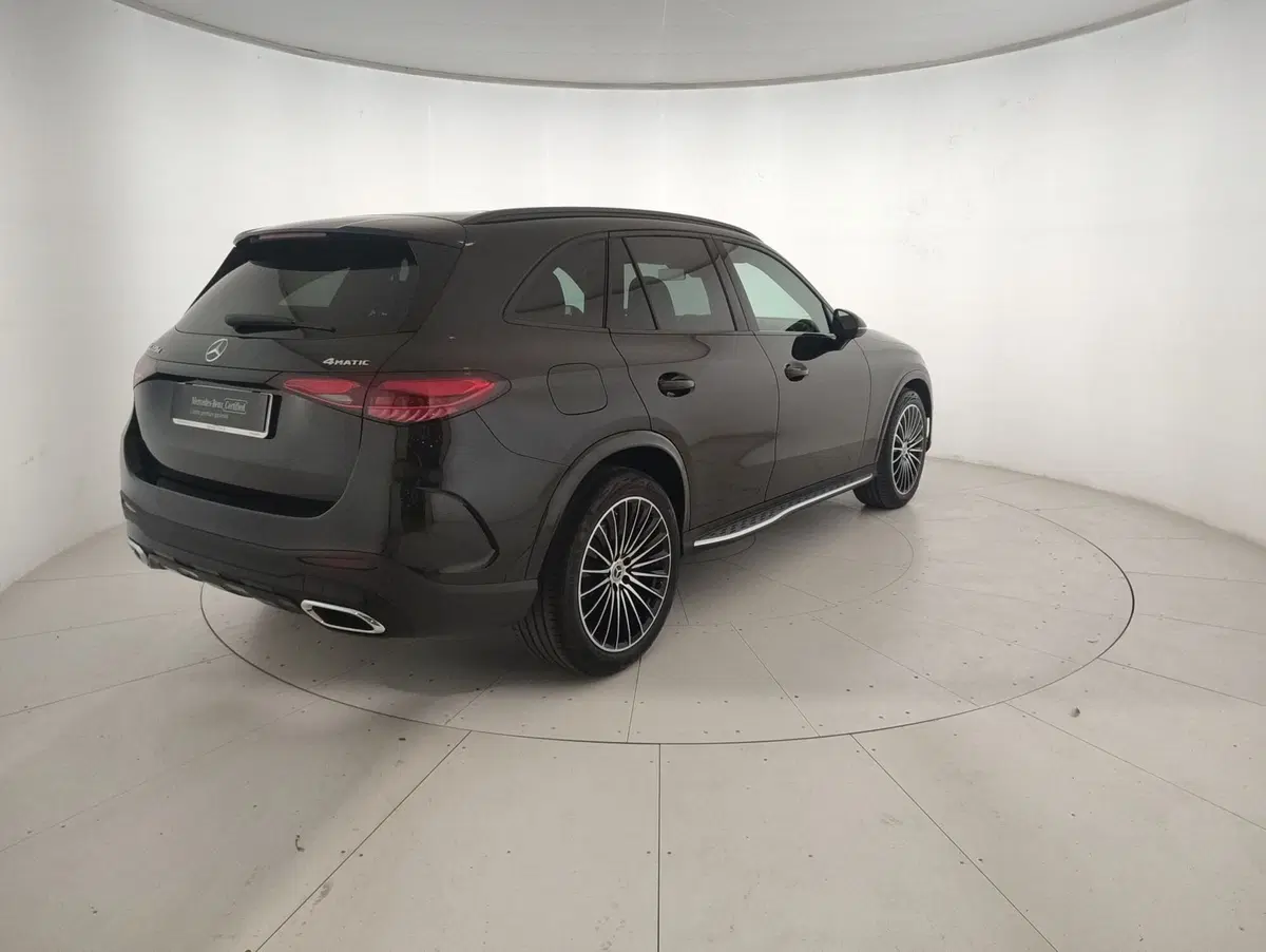Mercedes-Benz GLC SUV nuova  (4)