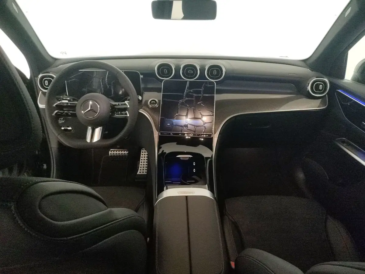 Mercedes-Benz GLC SUV nuova  (8)