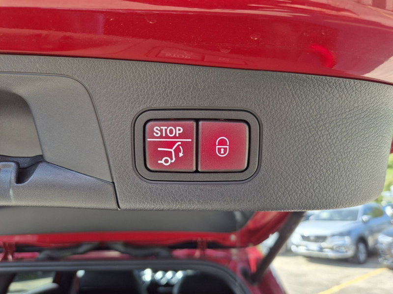 Mercedes-Benz GLA SUV usata  (17)