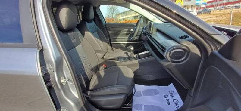 Jeep Avenger nuova a Padova (12)