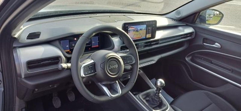 Jeep Avenger nuova a Padova (13)