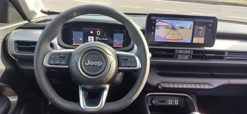 Jeep Avenger nuova a Padova (14)