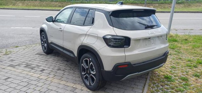 Jeep Avenger nuova a Padova (4)