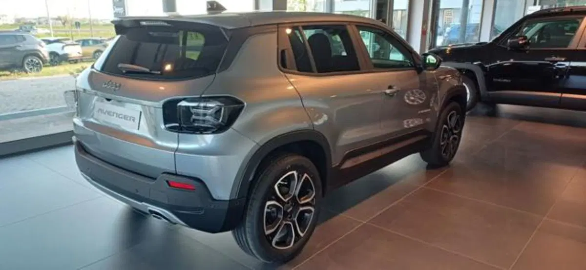 Jeep Avenger nuova a Padova (6)