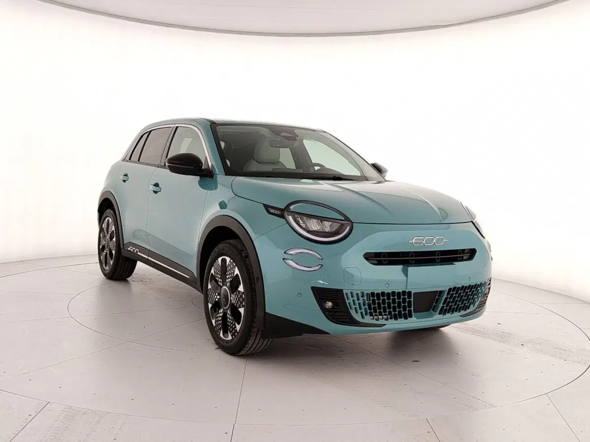 Fiat 600 nuova a Caserta