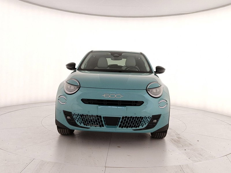 Fiat 600 nuova a Caserta (2)