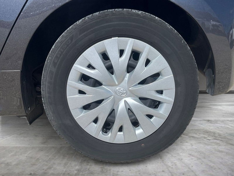 Toyota Yaris usata a Catania (12)