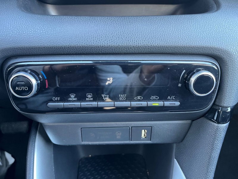 Toyota Yaris usata a Catania (14)