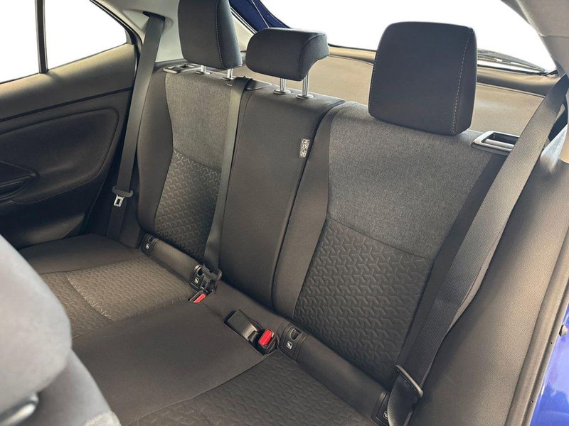 Toyota Yaris Cross usata a Prato (14)