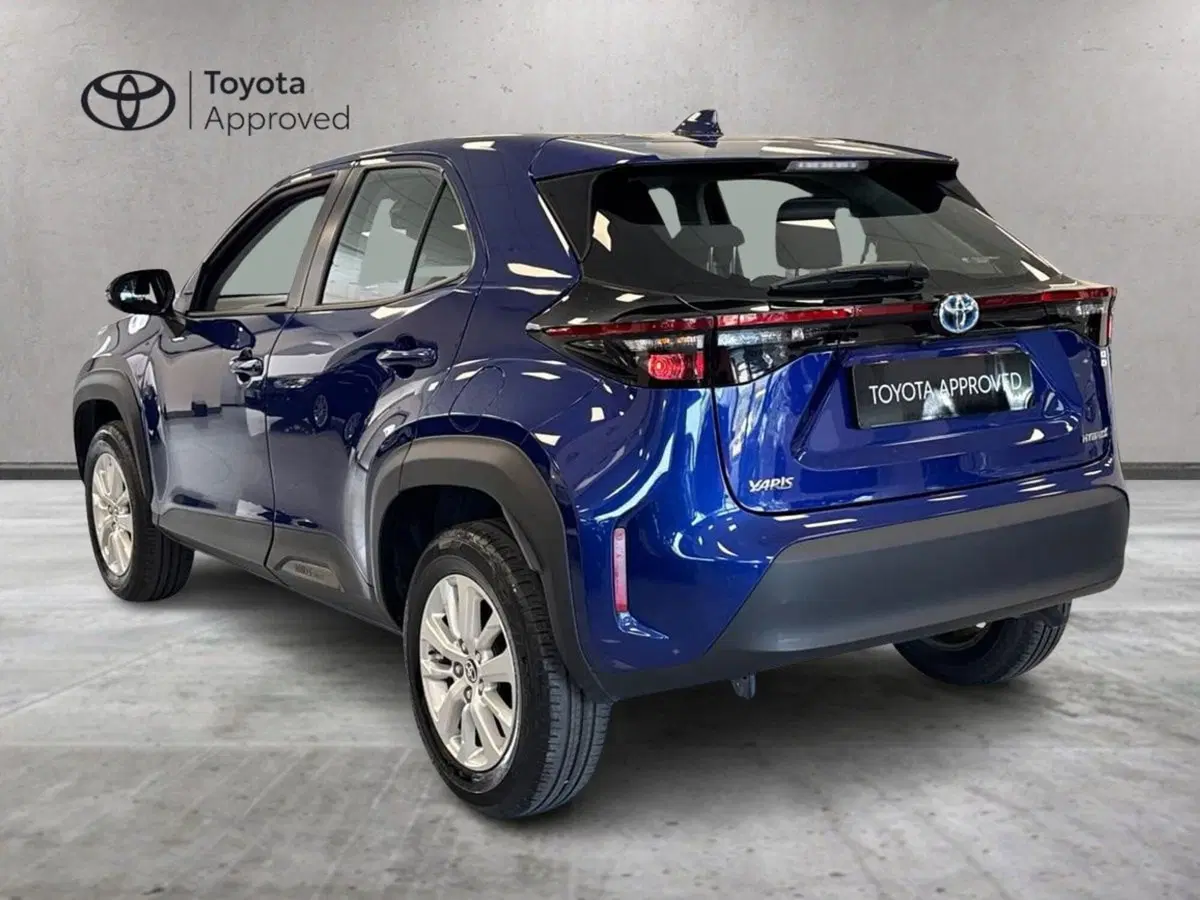 Toyota Yaris Cross usata a Prato (7)