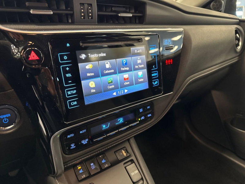 Toyota Auris usata a Prato (16)