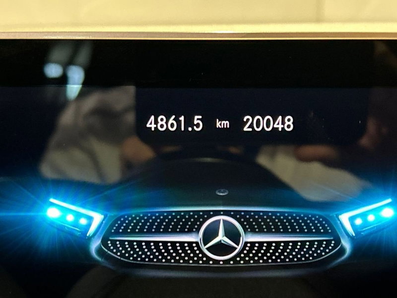 Mercedes-Benz Classe A Sedan usata a Milano (10)