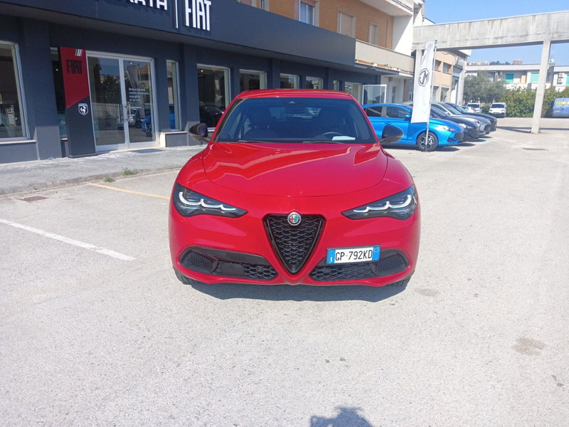 Alfa Romeo Stelvio usata a Chieti (4)