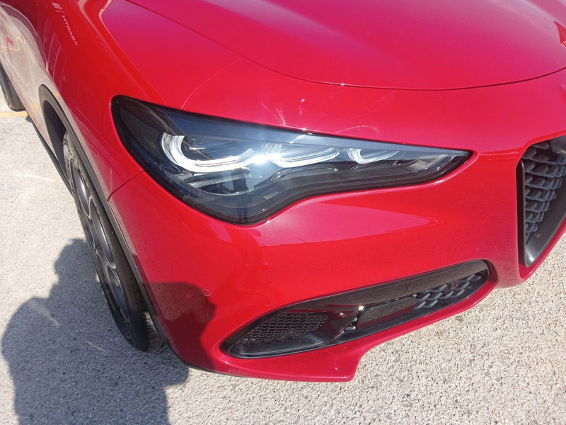Alfa Romeo Stelvio usata a Chieti (9)