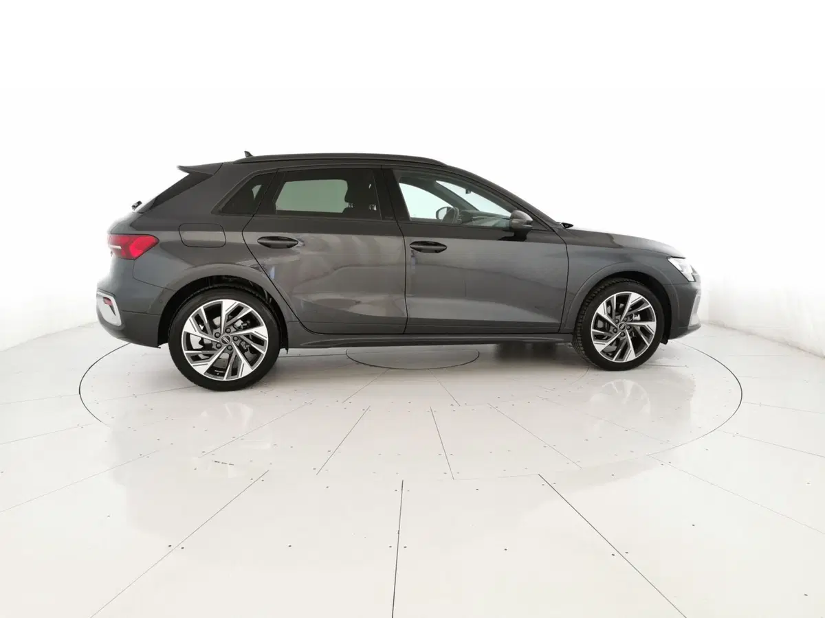 Audi A3 allstreet usata a Chieti (4)