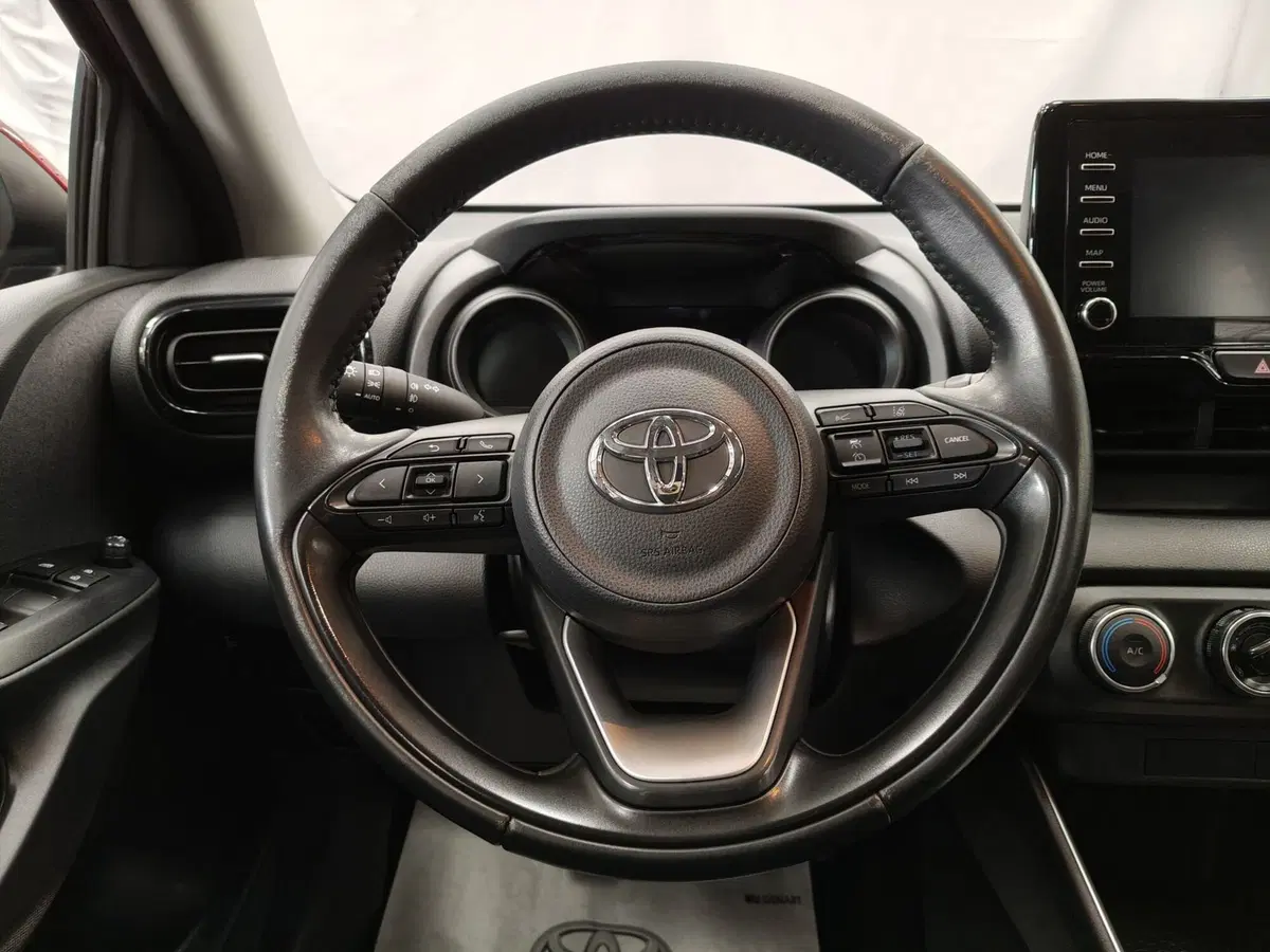 Toyota Yaris usata a Frosinone (11)