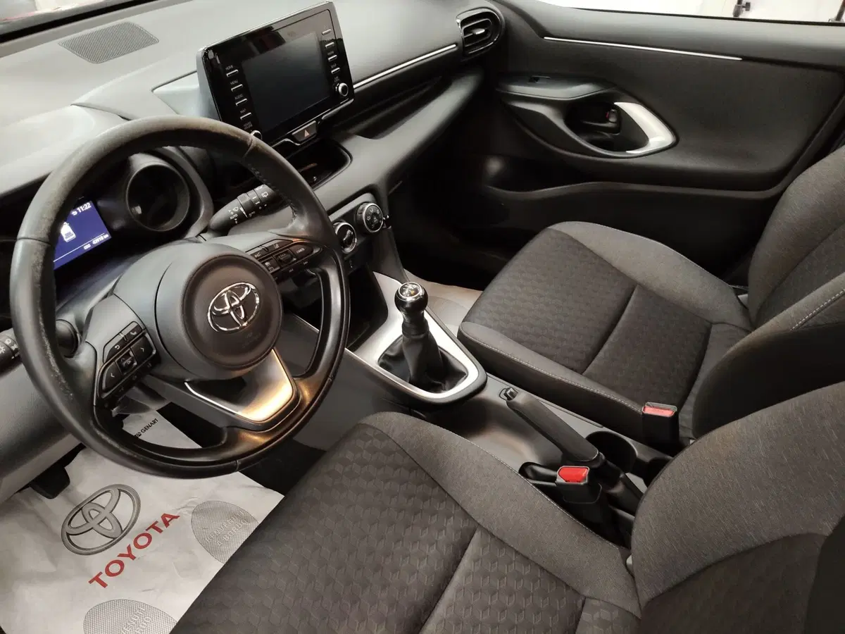Toyota Yaris usata a Frosinone (12)